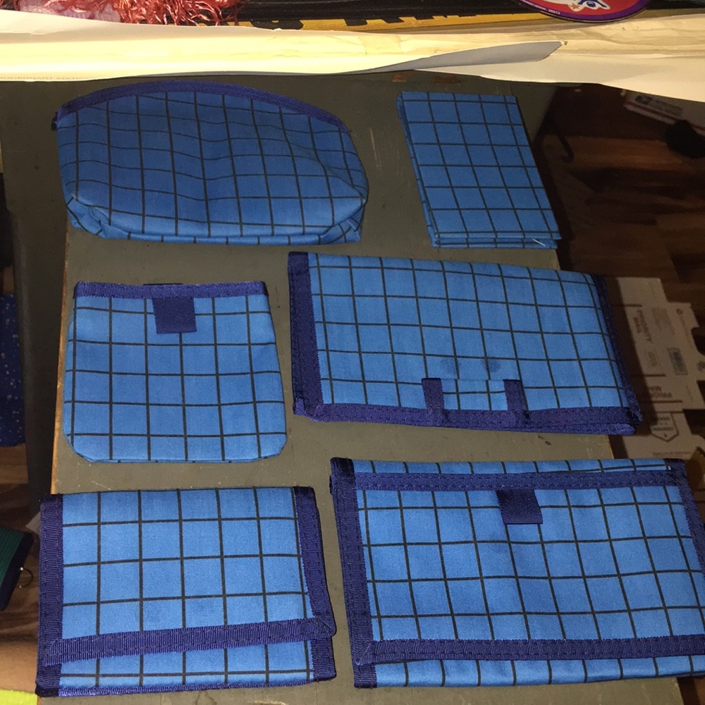 Blue Checkered Wallet W/ Matching accessories